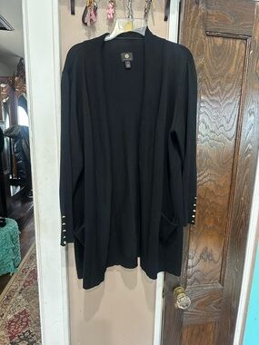 JM Collection Black Open-Front Cardigan with Gold Cuff Buttons and Pockets